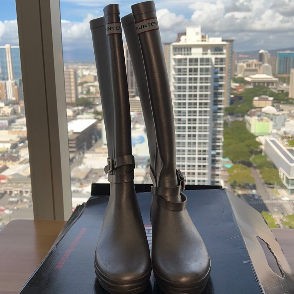 Hunter Andora Rainboots